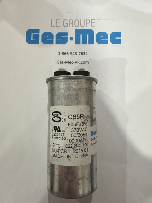 (Usagé) Condensateur de marche C65R 60 + 5 MFD, 370 V