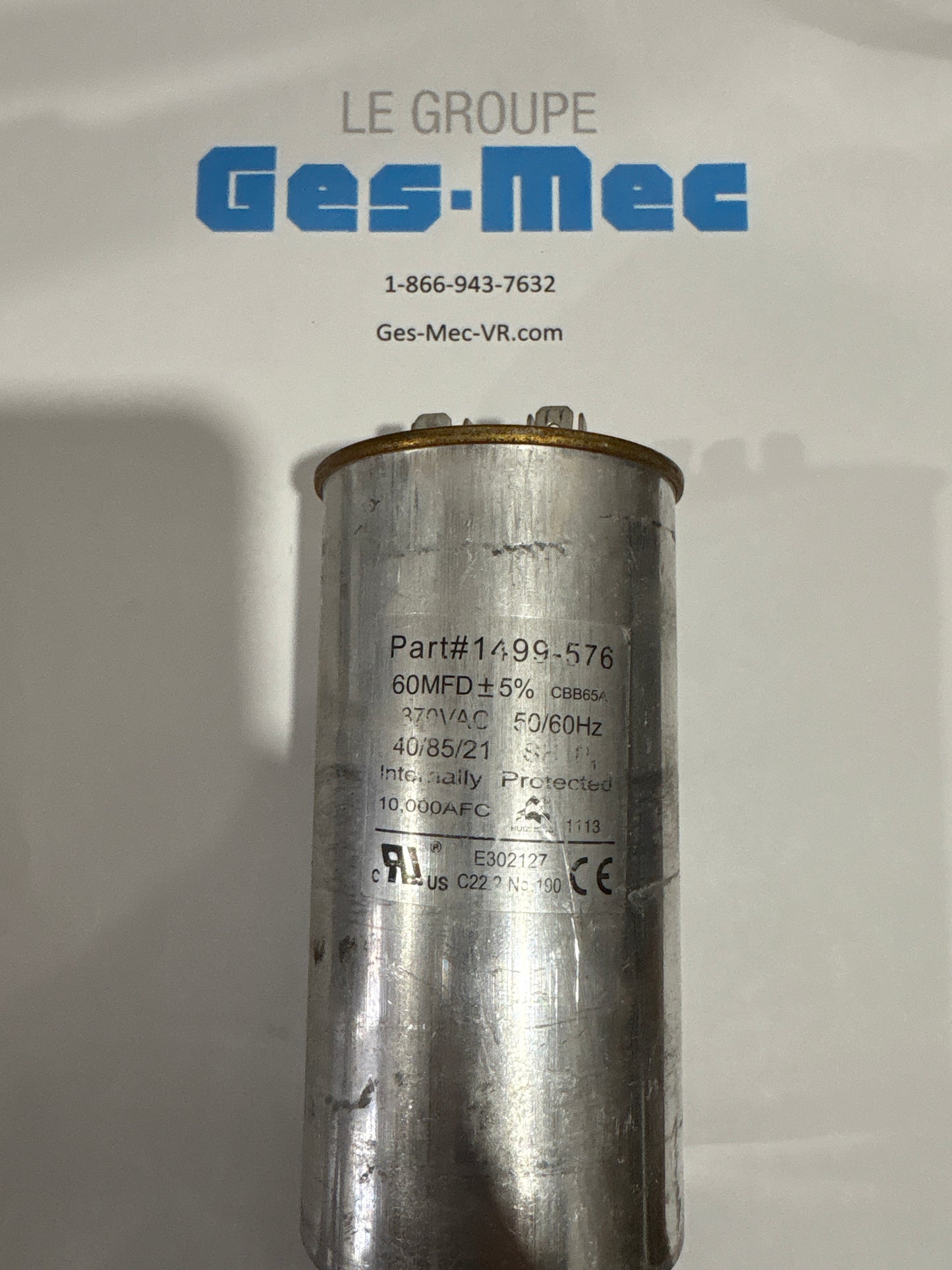 (Usagé) 1499-576 et C65R condensateur de Marche 60 MFD, 370 V