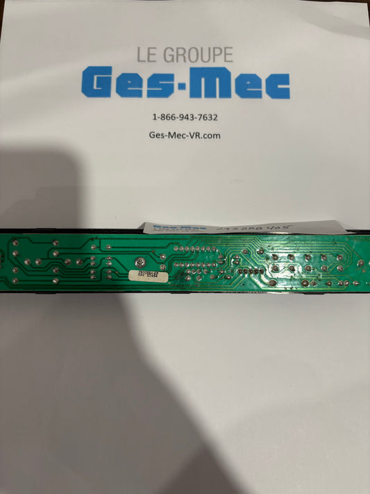 (Usagé) Panneau de contrôle du réfrigérateur Dometic réglable à 2 voies. 293288405